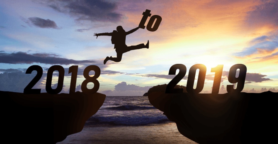 阳光照在9001cc金沙以诚为本脸上 | 2019新年寄语